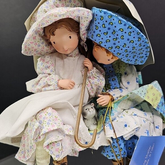 Vintage American Greeting Holly Hobby Heather Cat Umbrella Sharing Shelter 2004 - Picture 10 of 10